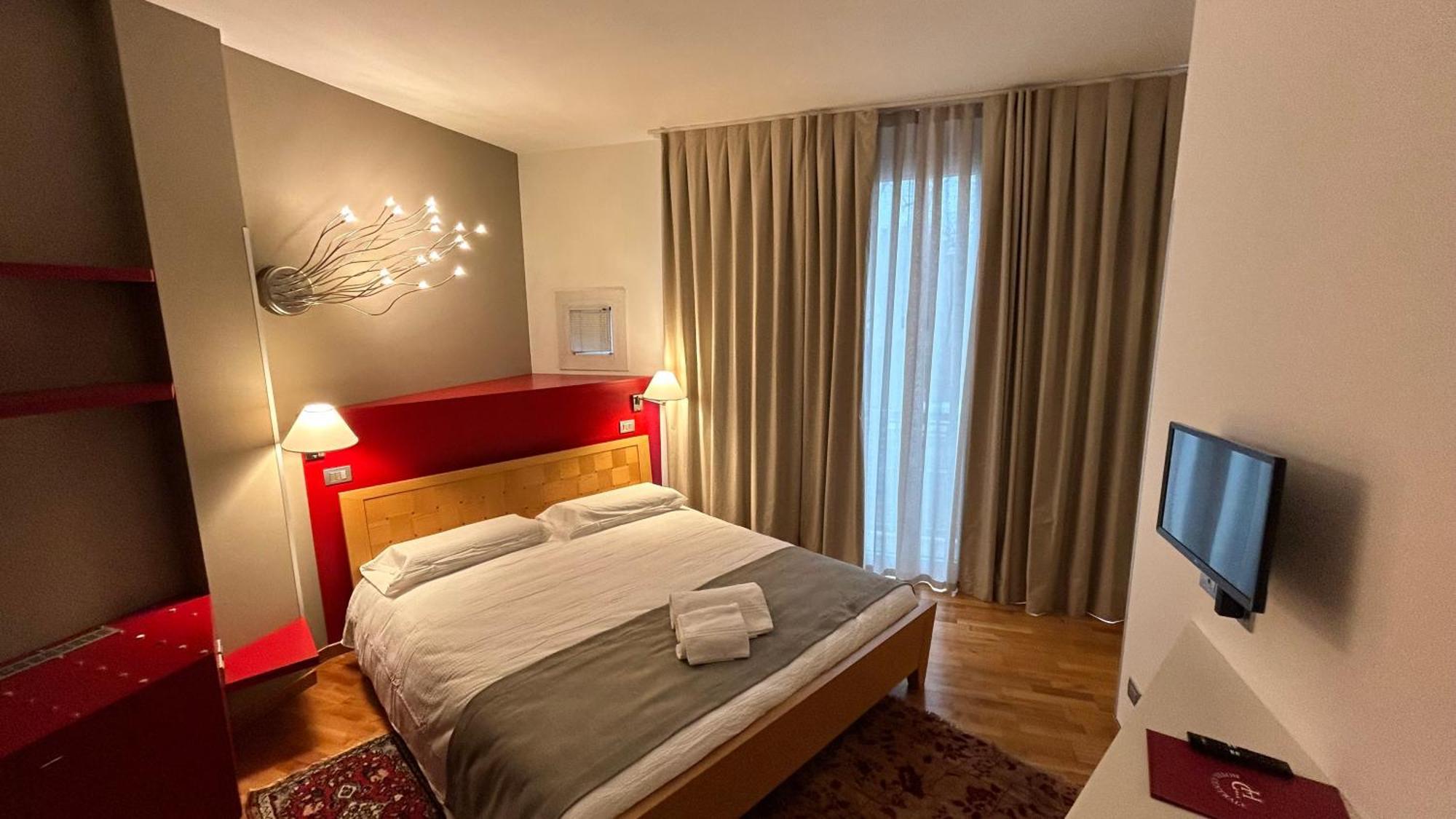 Hotel Centrale Resana Екстер'єр фото